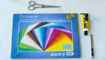Tonpapier in verschiedenen Farben, Klebstoff, Schere Tonpapier in verschiedenen Farben, Klebstoff, Schere